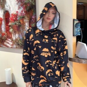 Halloween S Black Hoodie with Bold Orange jack-o-lantern faces nwt